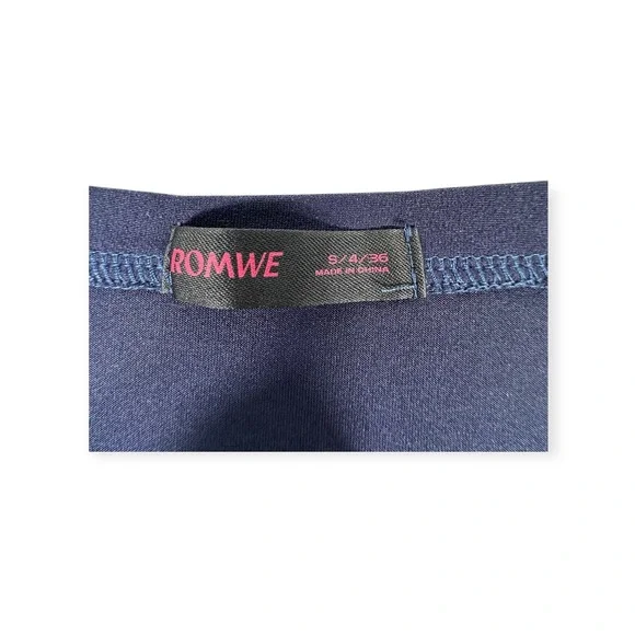 ROMWE Graphic Tee Alien UFO Jenny's New Friends Short Sleeve T-Shirt S - Picture 6 of 8